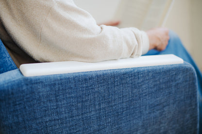 Abrazo Metal Seating Collection