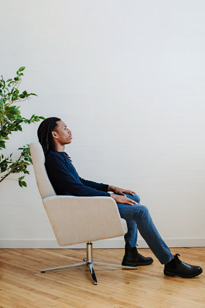 Abrazo Metal Seating Collection